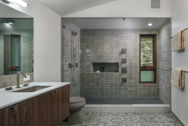 Fab's Construction & Remodeling Image